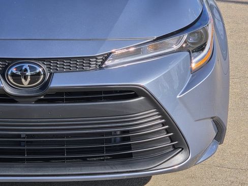 Used 2026 Toyota Corolla LE FWD image 4
