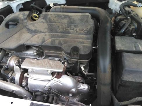 Used 2023 Chevrolet Malibu LS FWD image 15