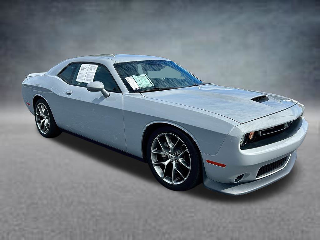 Used 2022 Dodge Challenger GT RWD image 3