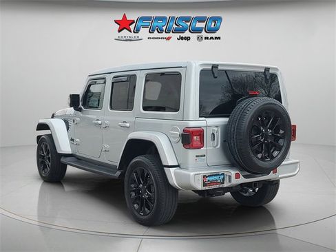 Certified 2022 Jeep Wrangler Unlimited Sahara image 7