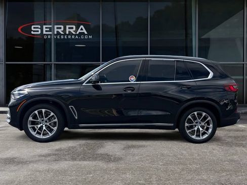 Used 2022 BMW X5 xDrive40i AWD/4WD image 2