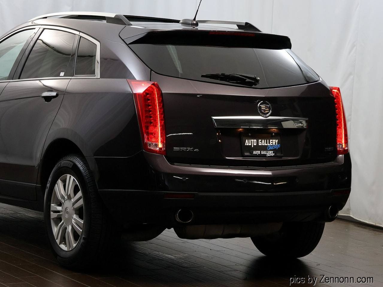 Used 2015 Cadillac SRX Luxury w/ Driver Awareness Package AWD/4WD image 8