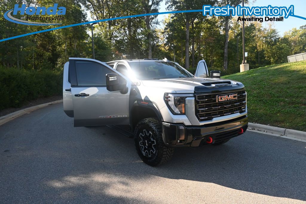 Used 2024 GMC Sierra 2500 AT4X AWD/4WD image 14