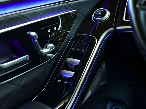 Used 2021 Mercedes-Benz S 580 4MATIC Sedan image 29