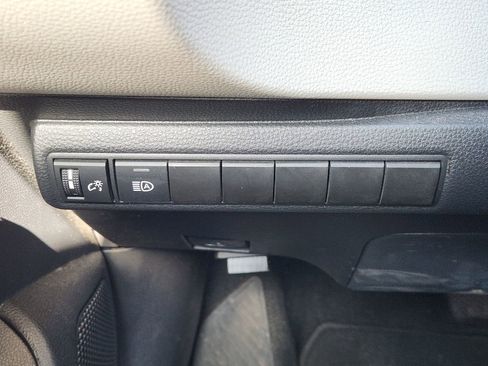 Used 2024 Toyota Corolla LE image 25