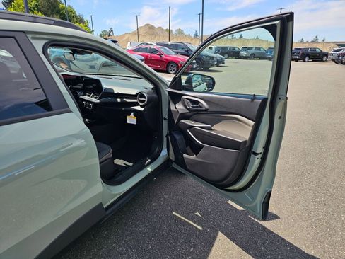 New 2026 Chevrolet Trax ACTIV FWD image 26