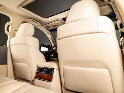 Used 2017 Lexus LX 570 LX 570 w/ Luxury Package image 25