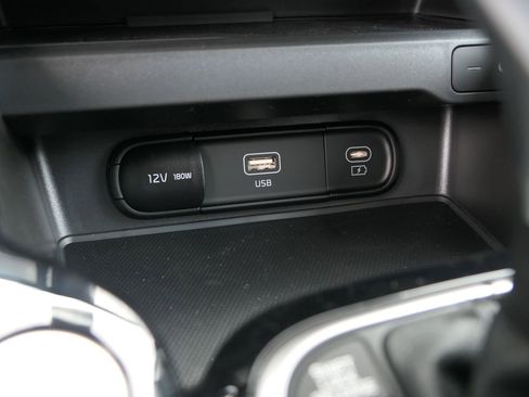 New 2025 Kia Soul S image 19