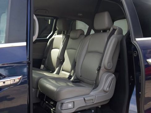 Used 2022 Honda Odyssey EX-L image 27