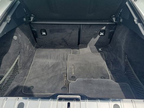 Used 2019 Porsche Panamera 4 image 29