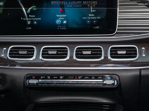 Used 2020 Mercedes-Benz GLE 350 image 26