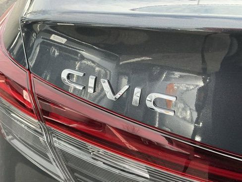 Used 2025 Honda Civic Sport image 6