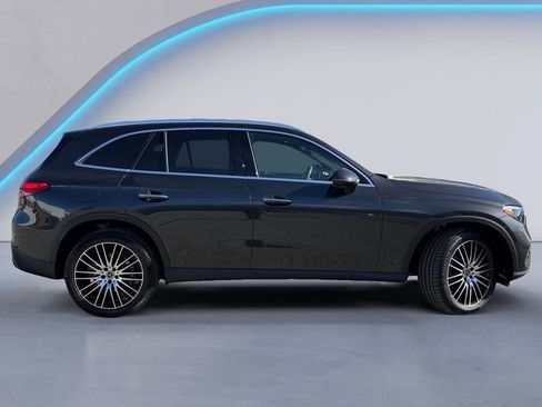 Certified 2025 Mercedes-Benz GLC 300 4MATIC image 3