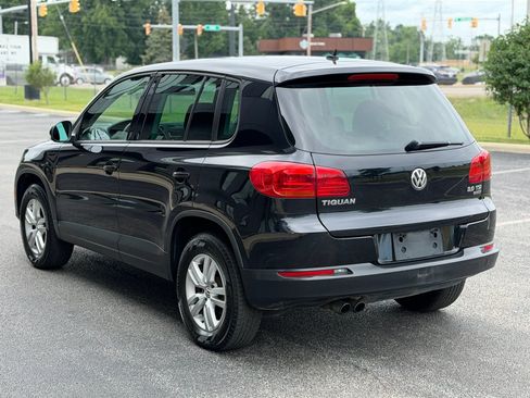 Used 2013 Volkswagen Tiguan S AWD/4WD image 3