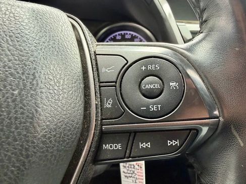 Used 2021 Toyota Camry SE image 27