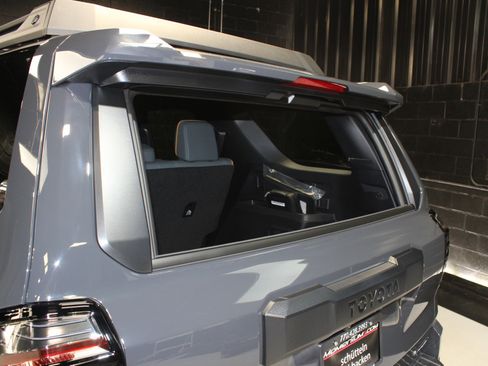 Used 2025 Toyota 4Runner Trailhunter image 18