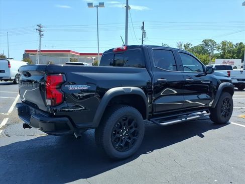 New 2026 Chevrolet Colorado Trail Boss AWD/4WD image 3