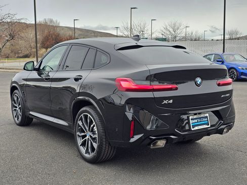 New 2025 BMW X4 xDrive30i w/ Premium Package image 4