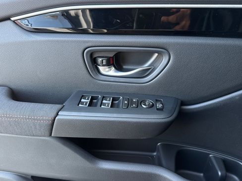 New 2026 Honda Pilot Sport image 30