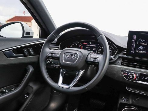 Used 2024 Audi A4 2.0T Premium image 20
