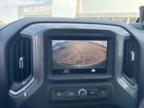 Used 2021 Chevrolet Silverado 1500 Custom Trail Boss w/ LPO, Dark Essentials Package AWD/4WD image 7