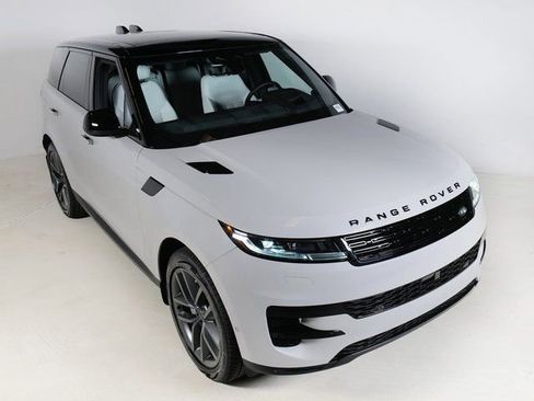 New 2026 Land Rover Range Rover Sport SE AWD/4WD image 28