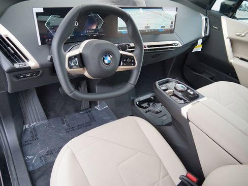 New 2026 BMW iX xDrive45 AWD/4WD image 11
