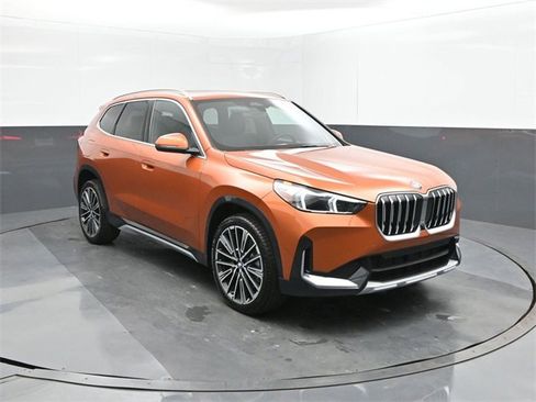 New 2025 BMW X1 xDrive28i w/ Technology Package image 22