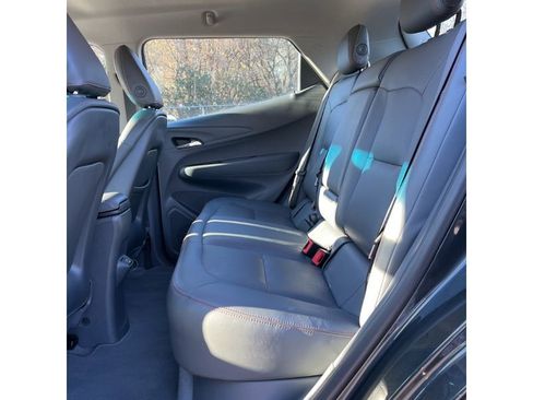 Used 2021 Chevrolet Bolt Premier w/ Infotainment Package image 6