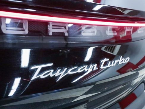 Used 2020 Porsche Taycan Turbo AWD/4WD image 34
