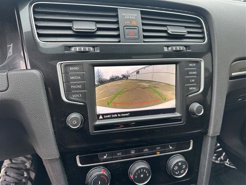 Used 2016 Volkswagen GTI SE w/ Lighting Package (SEL) image 33