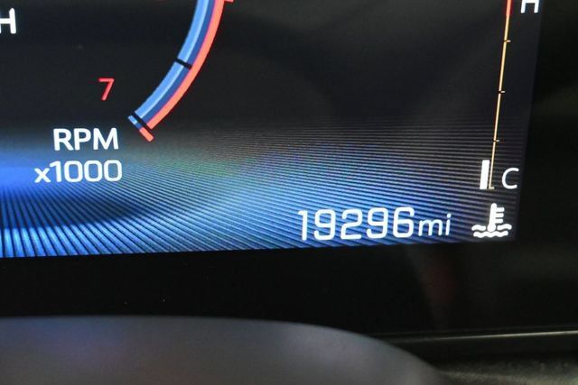 Used 2025 Chevrolet TrailBlazer RS w/ Convenience Package FWD image 15