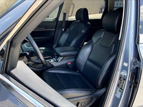 Used 2023 Kia Telluride S AWD/4WD image 22