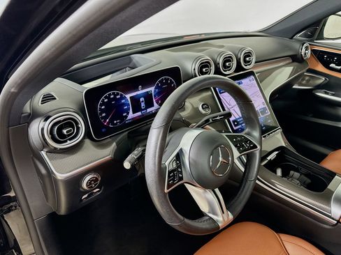 Used 2022 Mercedes-Benz C 300 4MATIC Sedan image 31