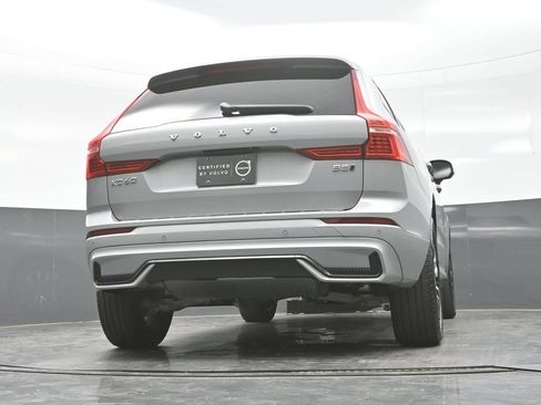Used 2024 Volvo XC60 B5 Core w/ Protection Package Premier AWD/4WD image 28