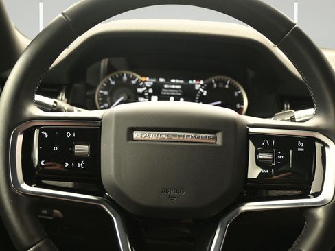 Used 2022 Land Rover Range Rover Evoque S AWD/4WD image 18