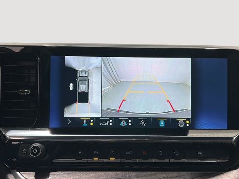 Used 2022 Chevrolet Silverado 1500 LTZ w/ LTZ Premium Package image 13