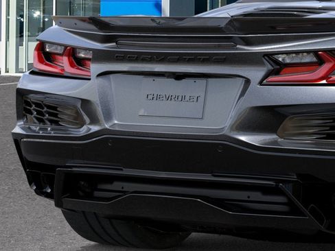 New 2027 Chevrolet Corvette Grand Sport w/ Z52 Sport Performance Package RWD image 14