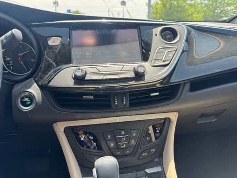 Used 2017 Buick Envision Premium w/ Driver Confidence Package AWD/4WD image 12