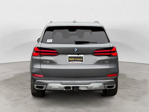 New 2026 BMW X5 xDrive40i image 6