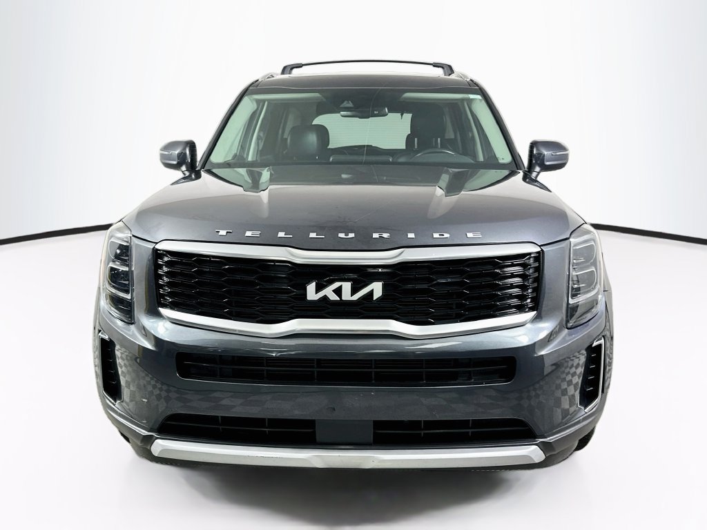 Used 2022 Kia Telluride EX w/ EX Premium Package FWD image 5