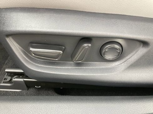 Certified 2026 Toyota Camry SE image 14