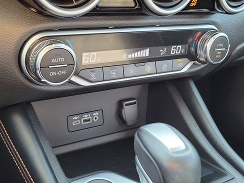 Used 2021 Nissan Sentra SR FWD image 27