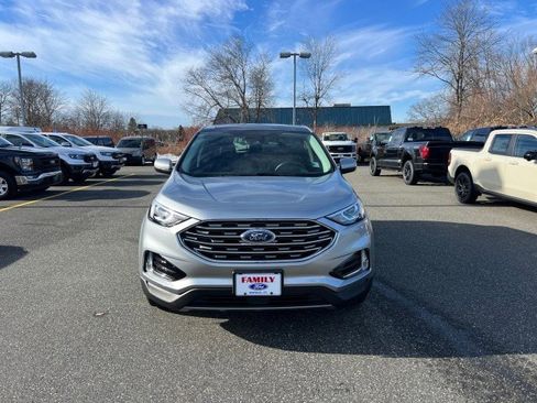 Used 2021 Ford Edge SEL w/ Convenience Package image 2