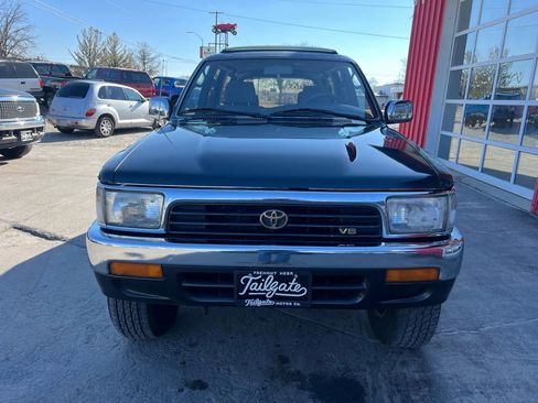Used 1995 Toyota 4Runner SR5 AWD/4WD image 3