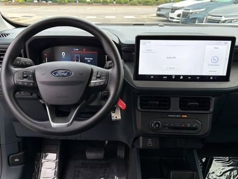 Used 2025 Ford Maverick XL w/ Equipment Group 102A AWD/4WD image 9