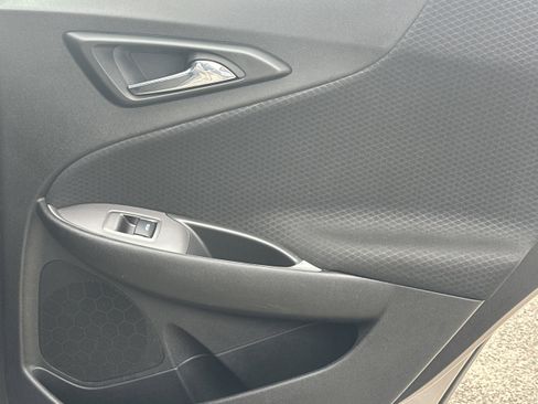 Used 2024 Chevrolet Malibu LT image 16