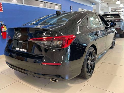 Used 2024 Honda Civic Sport image 4