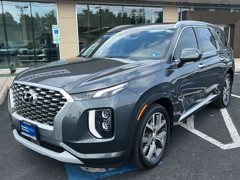 Used 2022 Hyundai Palisade Limited AWD/4WD image 2