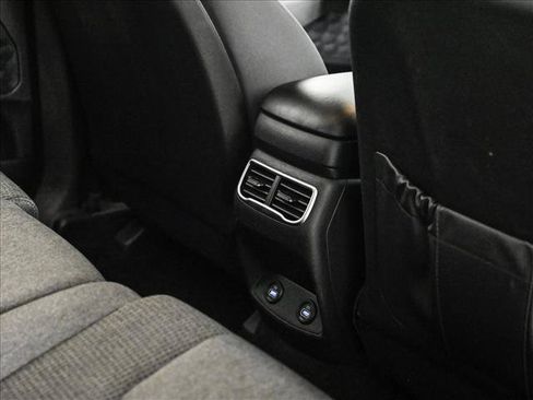 Used 2023 Hyundai Santa Fe SEL AWD/4WD image 18